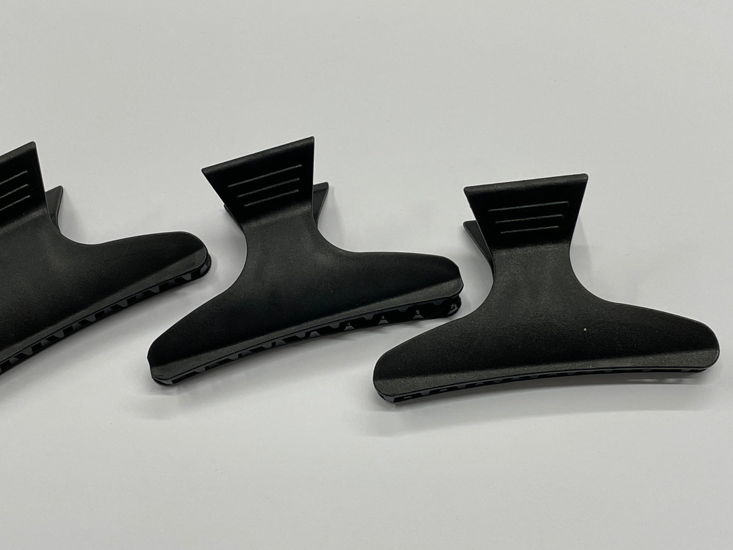 904 Black Plastic Butterfly/Sectioning Clips. Sale Item