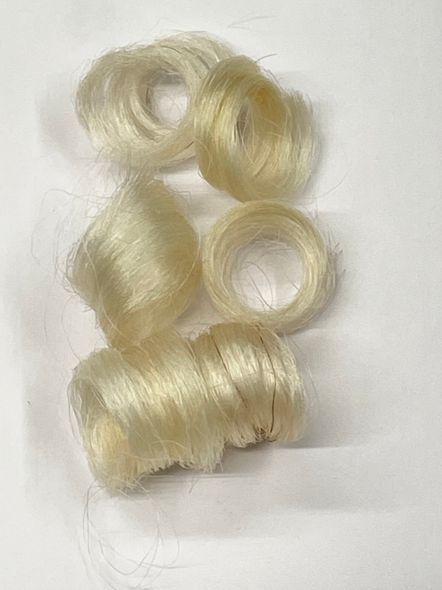 876 - White/Champagne Coloured Permanently curled Yak - Various Sizes and lengths