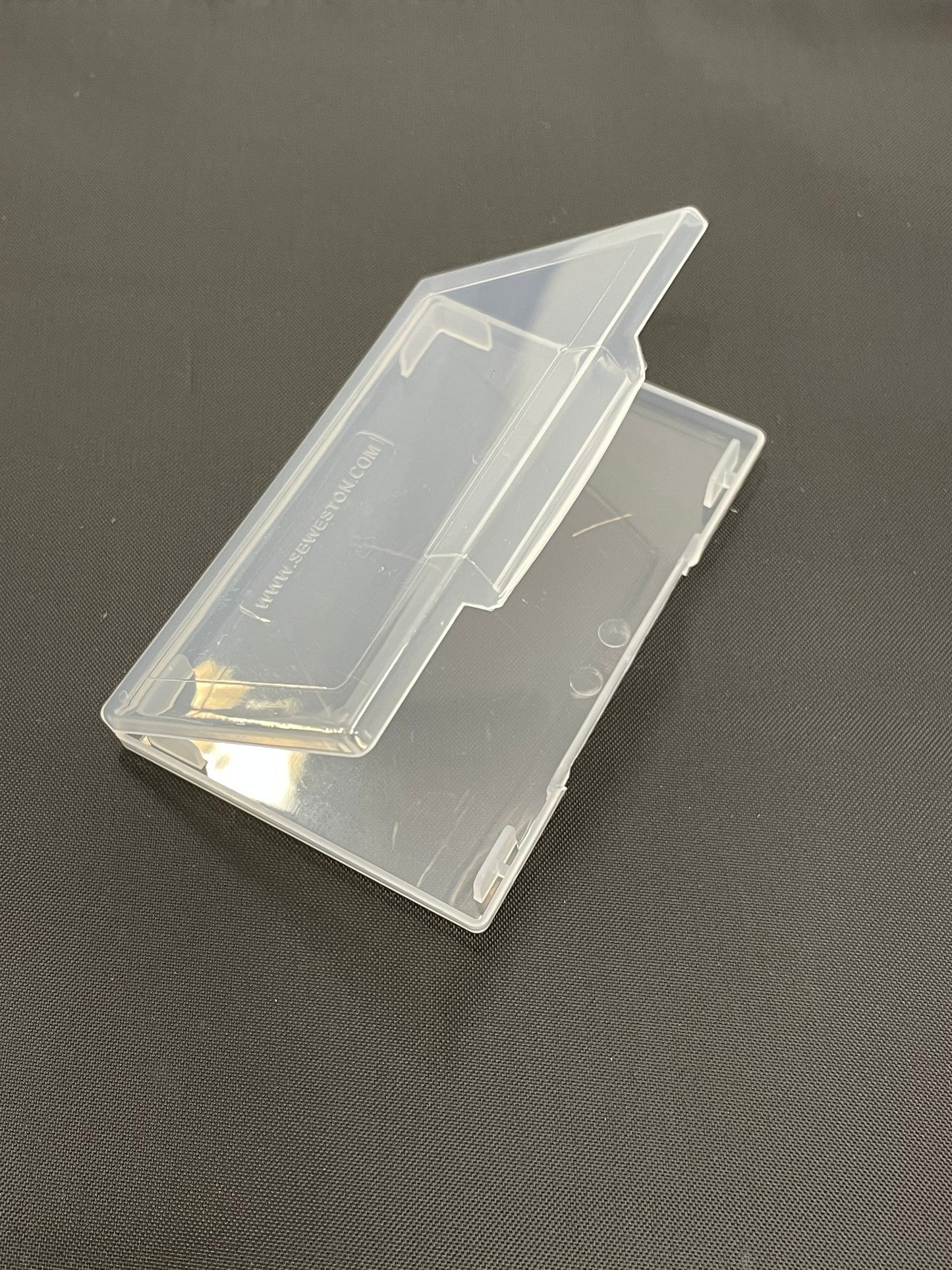 204 - Knotting/Ventilating Hook Wallet