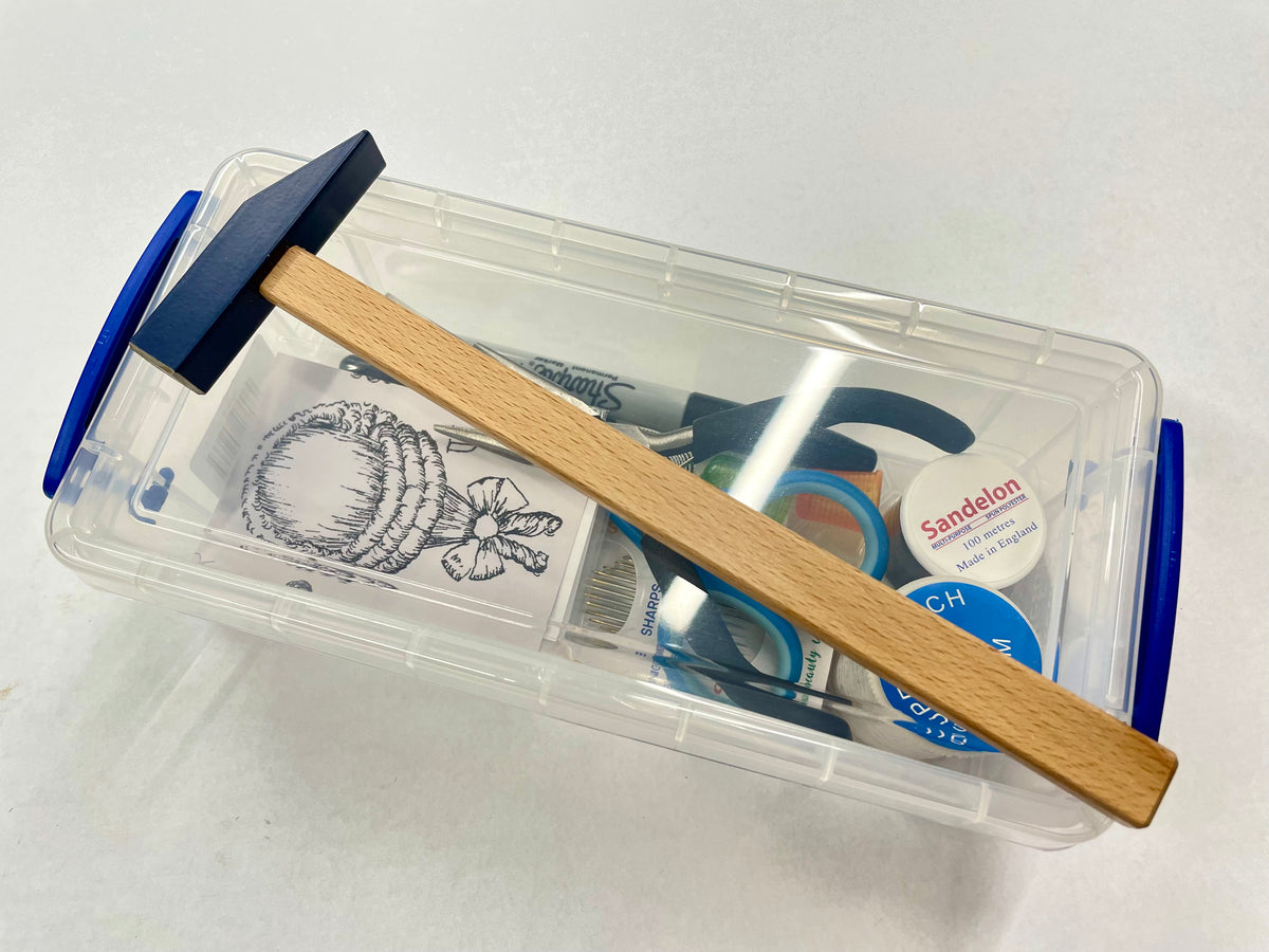 148 - Beginners Kit for Wig Making - Wooden Block