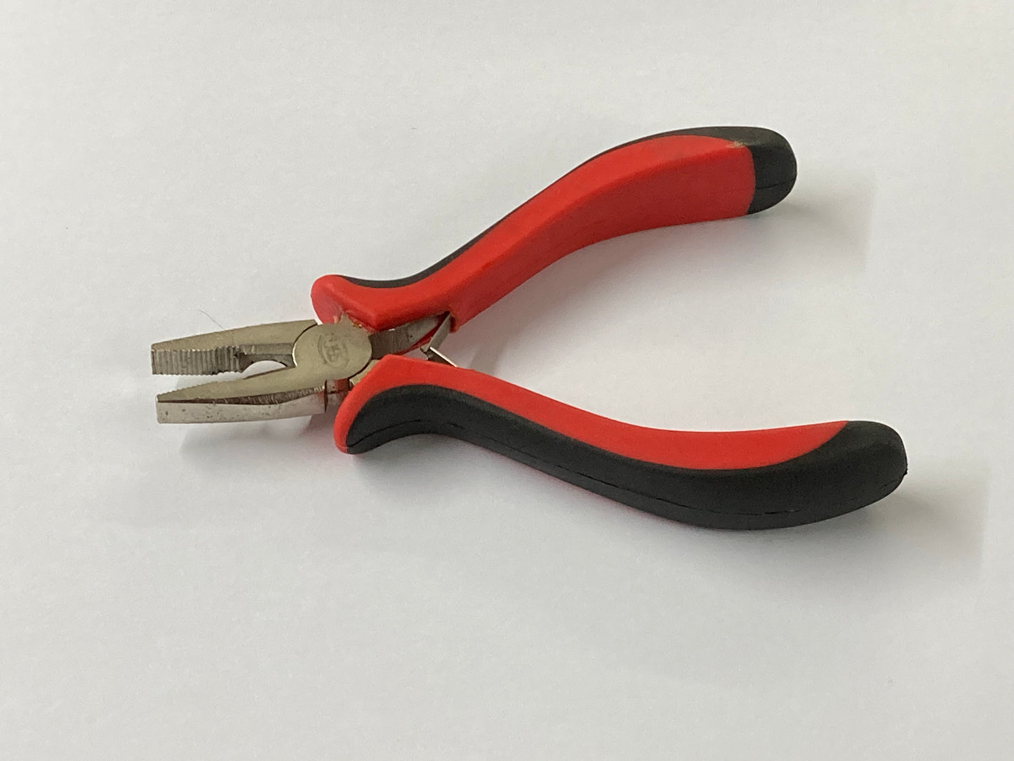 526 - Mounting Pliers